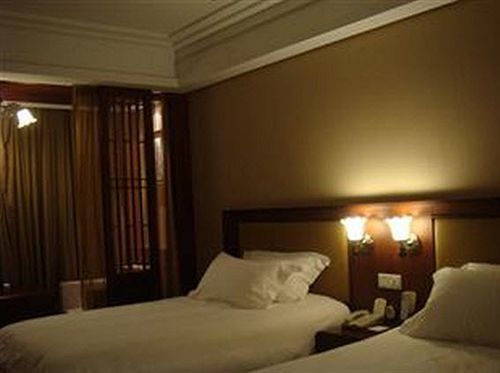 Linjiang Hotel Xangai Exterior foto